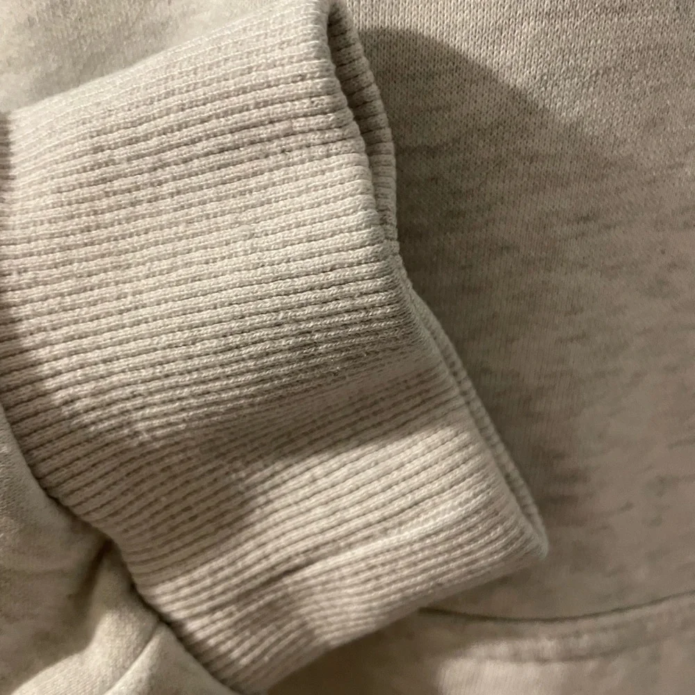 Comfrt Signature Hoodie in Light Heather Gray - Picture 8 of 9